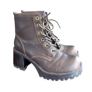 Vintage Brown Chunky Platform Boots